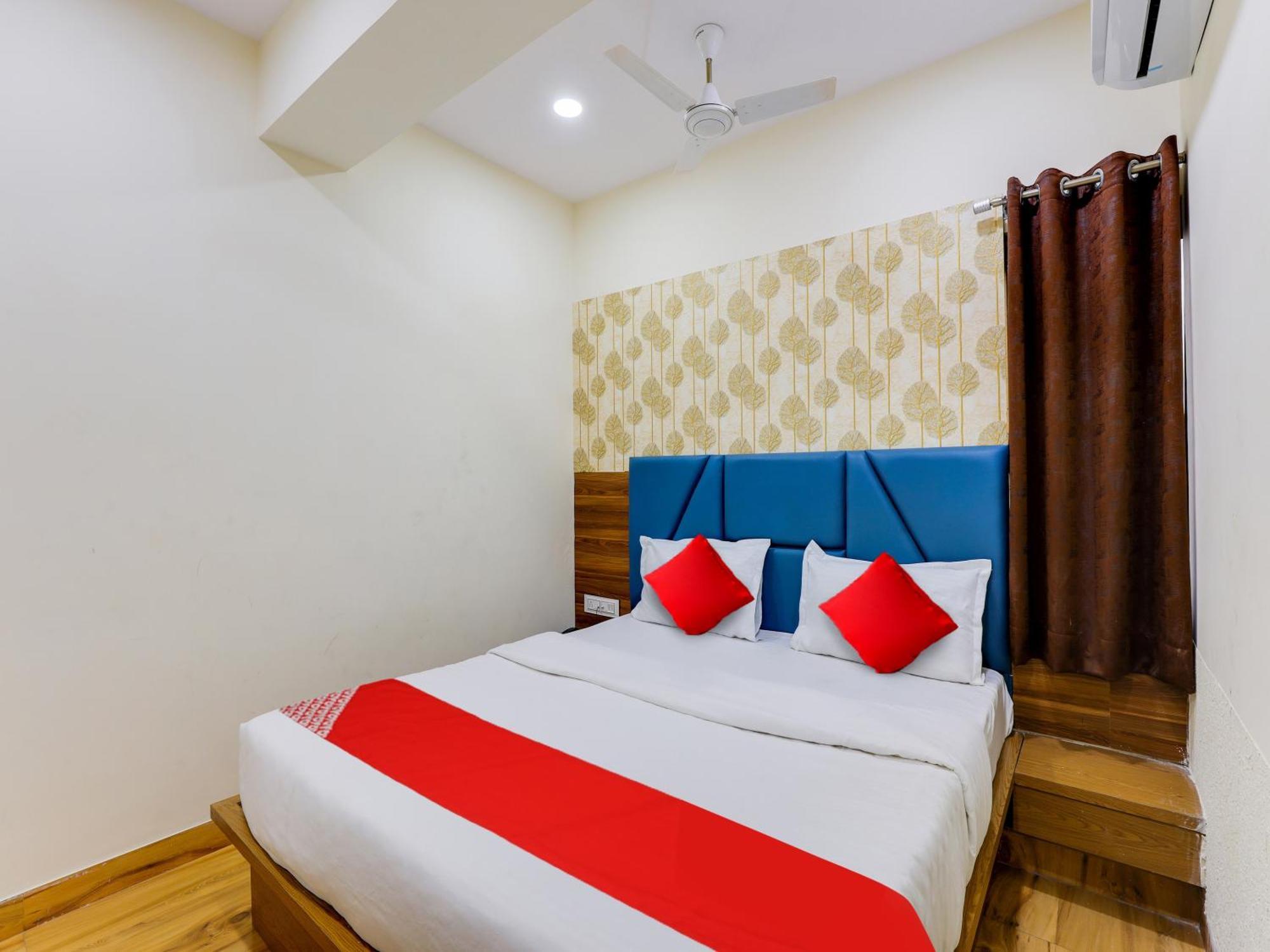 Hotel O Kb Villa Ahmedabad Luaran gambar
