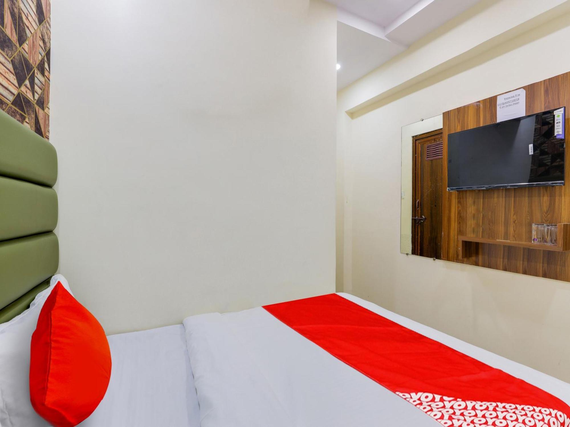 Hotel O Kb Villa Ahmedabad Luaran gambar
